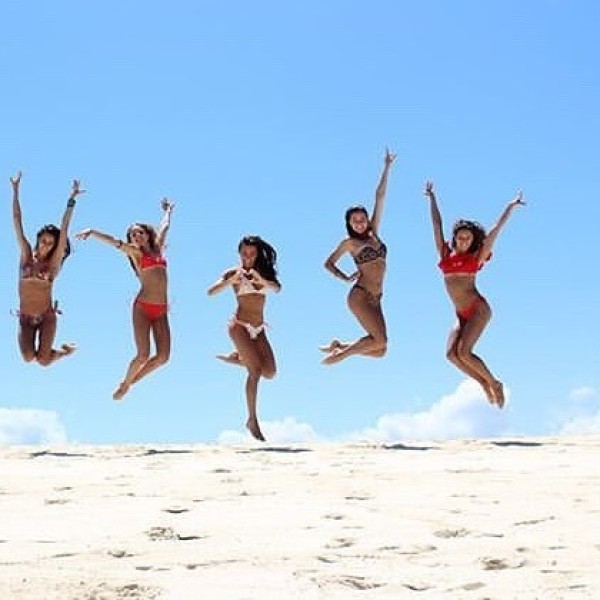 Mis Latinas Bailan Sexy